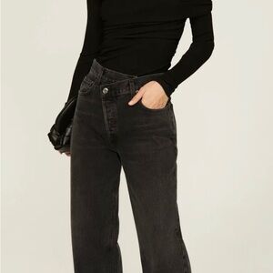 AGOLDE criss cross high waisted jeans!